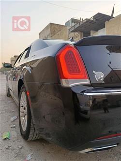 کرایسلەر 300